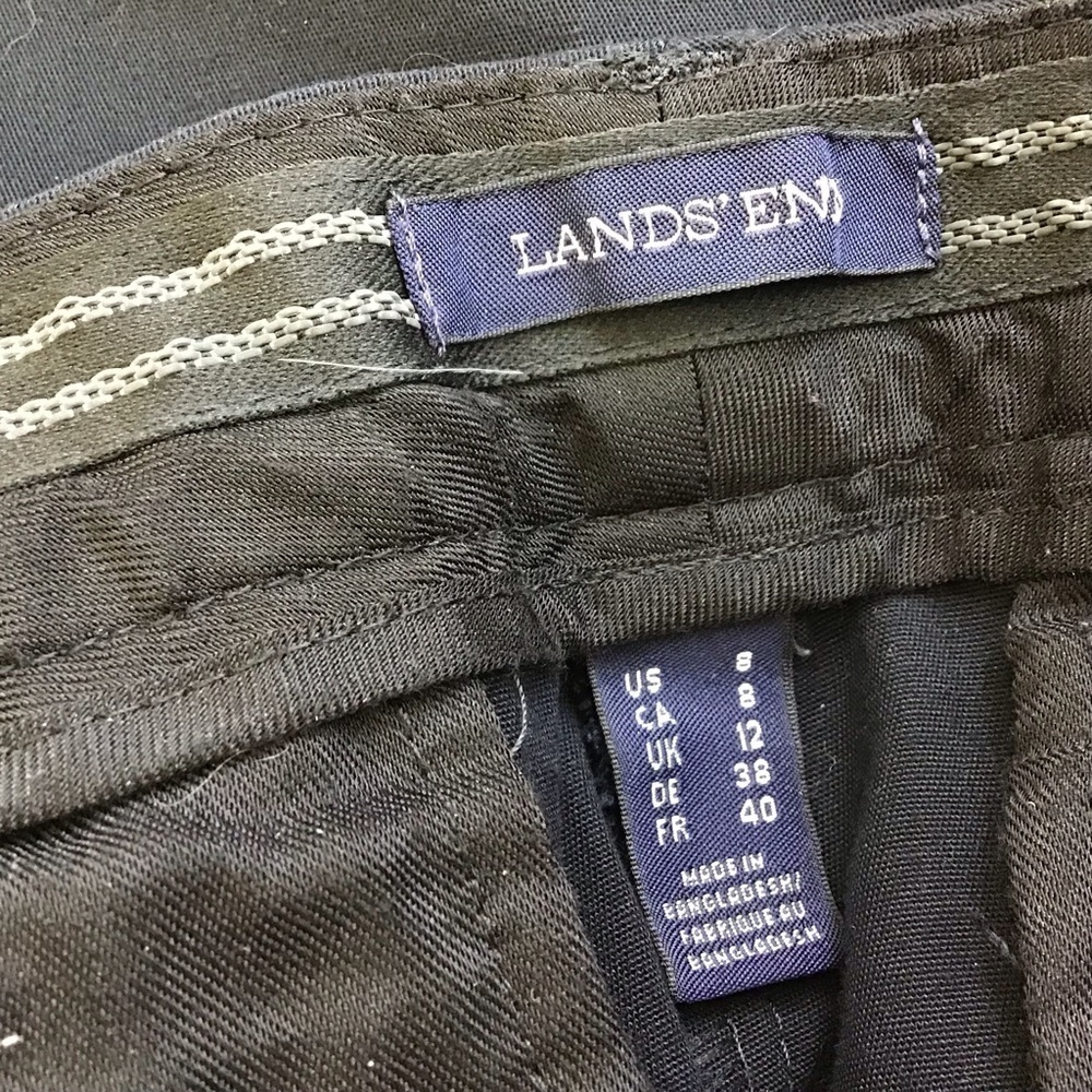 Lands’ End black bootcut chinos. Size 8 - Picture 5 of 5